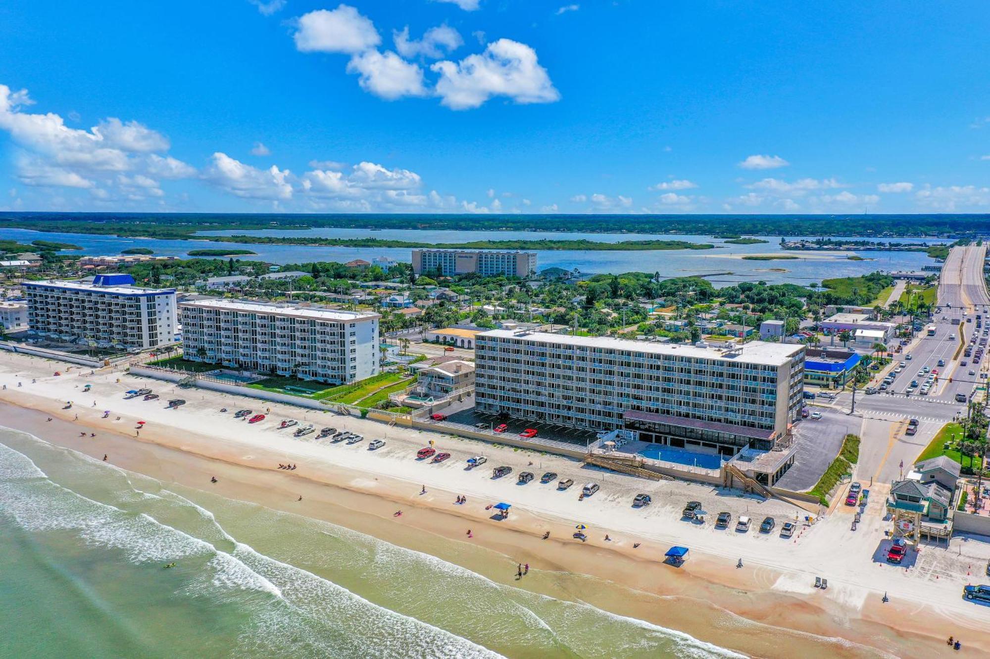 Sunshine & Oceanfront Serenity Daytona Beach Shores Room photo